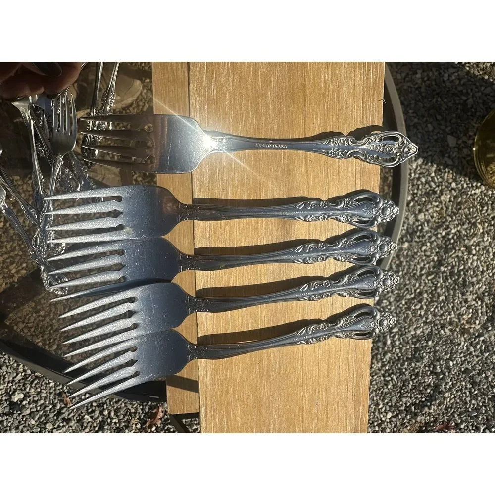 Oneida RENOIR Pembrooke‎ Salad Forks 5 Stainless Silverware